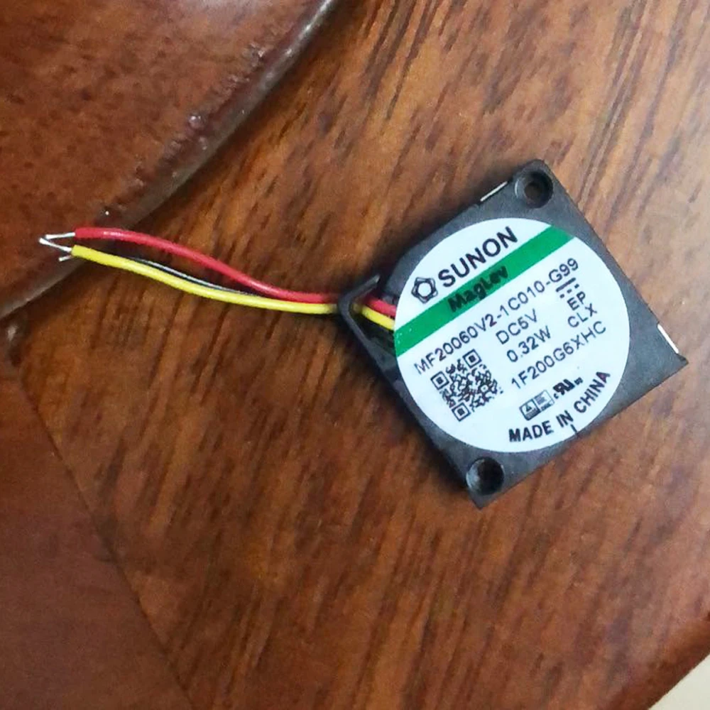 Вентилятор охлаждения постоянного тока Sunon MF20060V2-1C010-G99 5 В 0 32 Вт 2006 3 контакта 1 шт. |