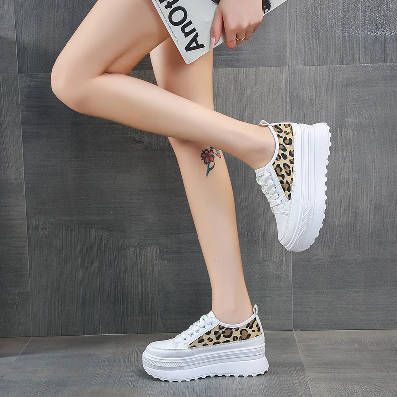 

Women Casual Platform Shoes 2021 Fashion Sneakers Thick Bottom Ladies Vulcanized Shoes Brand Chunky Sneakers Women Basket Femme