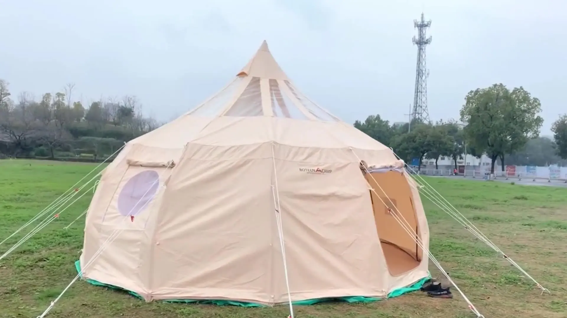 

New design waterproof tent outdoor camping resort 5 m luxury hotel for sale