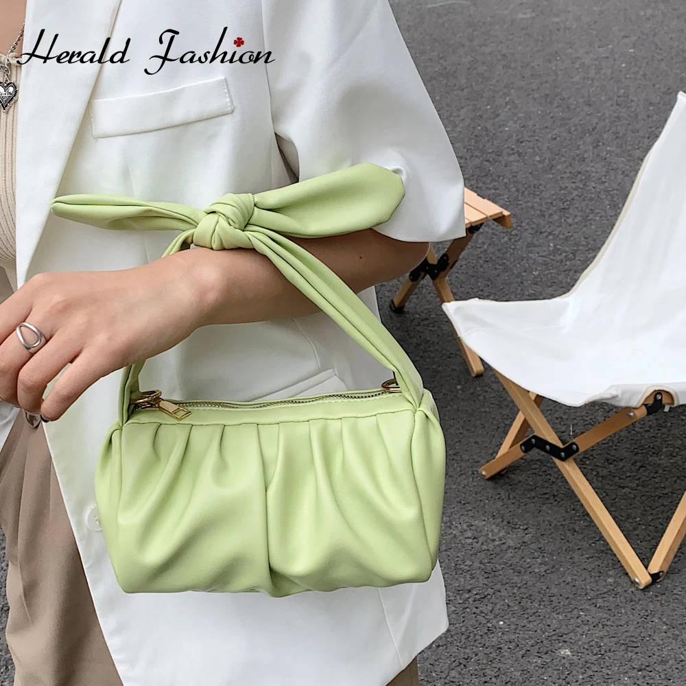 

Повседневная искусственная кожа, Женская плиссированная сумка в форме облака, модная Подмышечная сумка, подходящая ко всему сумка через пл...