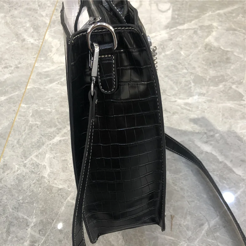 

Fashion casual new style stitching pattern black and white handbags ladies casual handbags luxury bags
