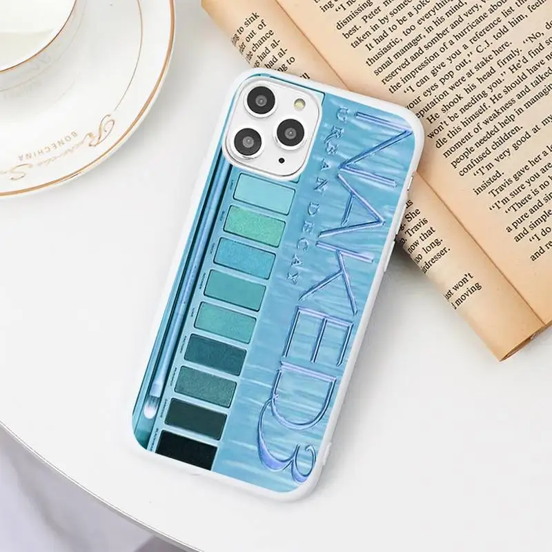 

Makeup Eyeshadow Palette Phone Case Candy Color White for iPhone 11 pro XS MAX 8 7 6 6S Plus X 5S SE 2020 XR