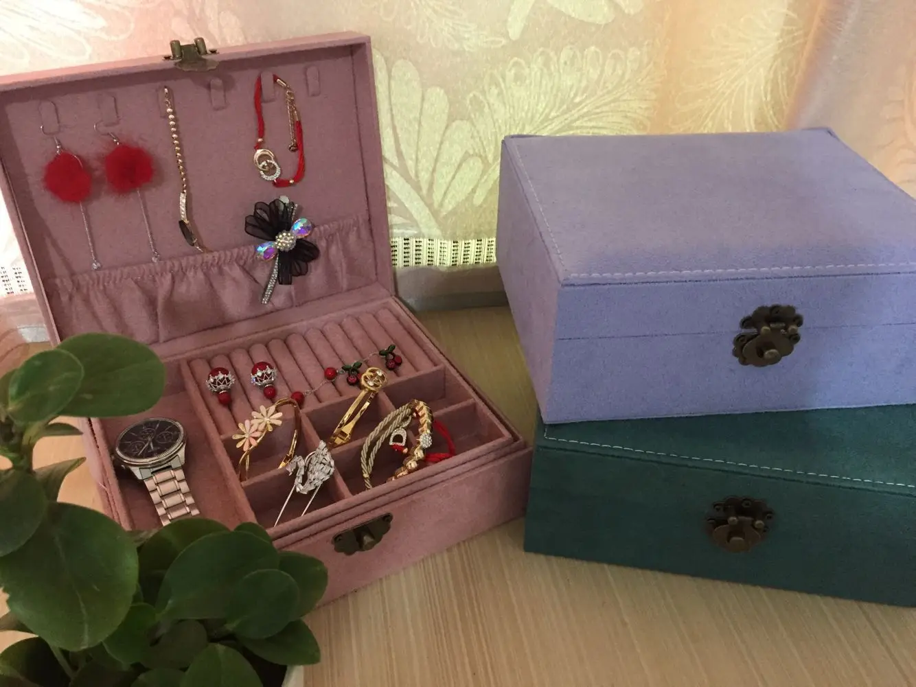 

New Korean Version of Retro Flannel Double Layer Lockable Jewelry Box Storage Box Princess Box Makeup Jewelry Box