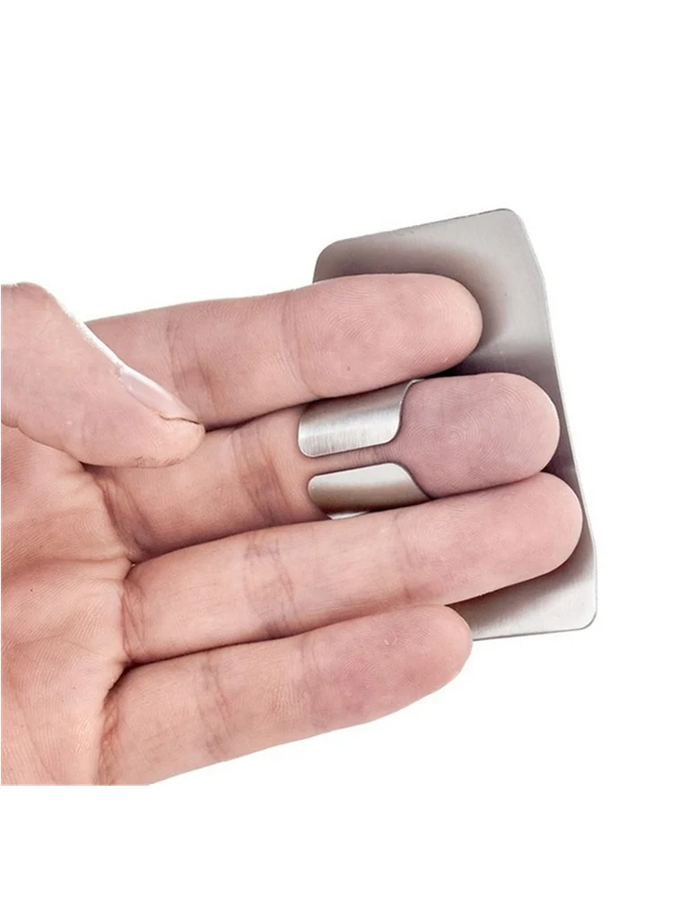 

Stainless Steel Kitchen Finger Guard Three Finger Protector Chopping Cutting Vegetable To Protect Hand Fighers Kitchen Tool