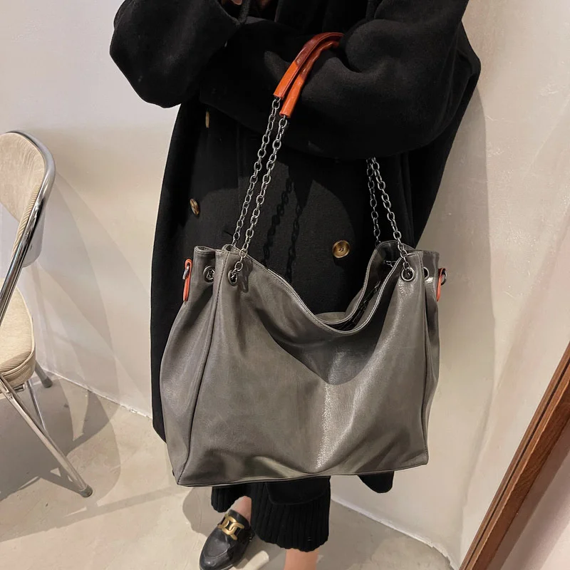 

Large bag women's bag 2021 autumn and winter new simple and fashionable large capacity Single Shoulder Messenger Bag Tote Bag
