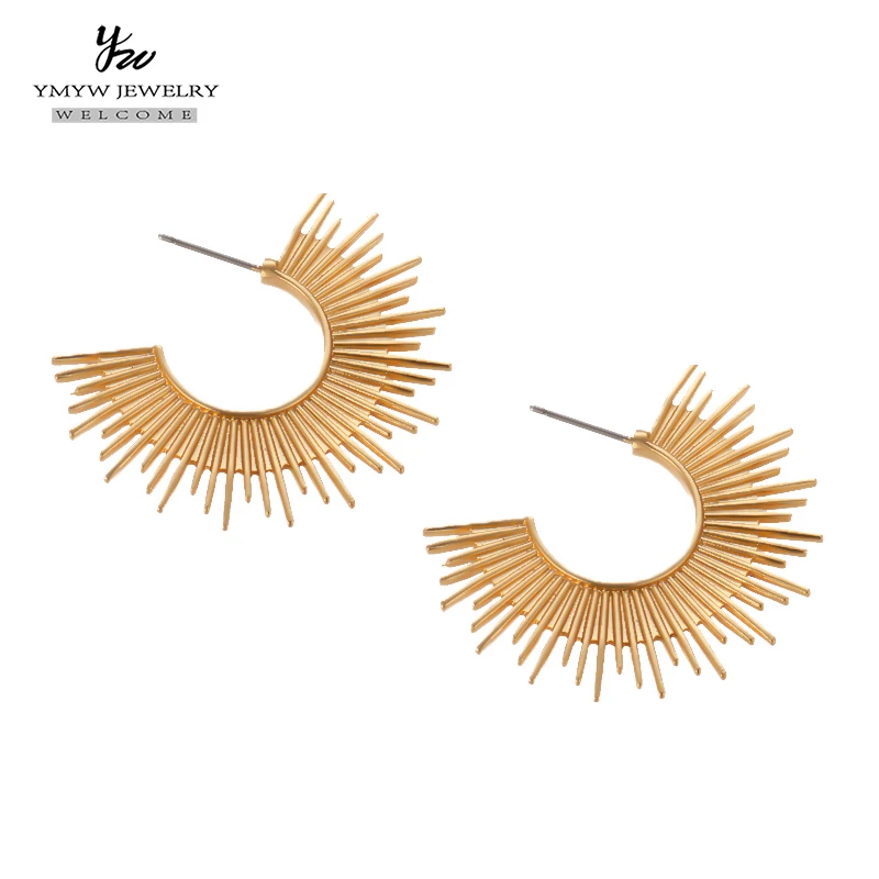 YMYW персонализированные винтажные необычные серьги-гвоздики из золотистого