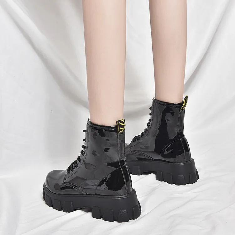 Женские ботильоны с круглым носком на шнуровке платформе из искусственной кожи |