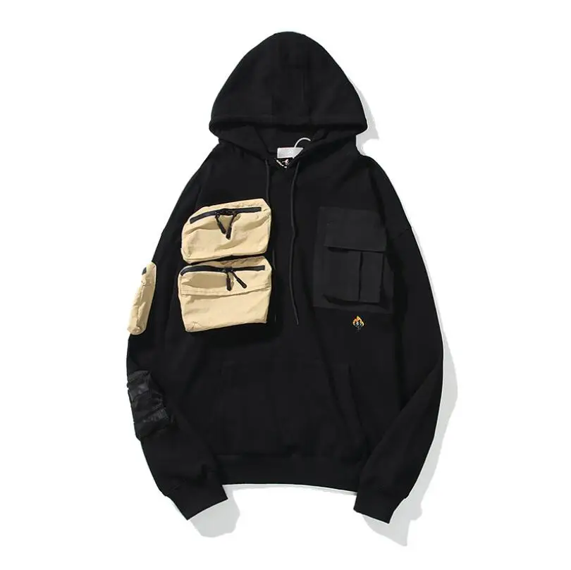

Hoodies & Sweatshirts