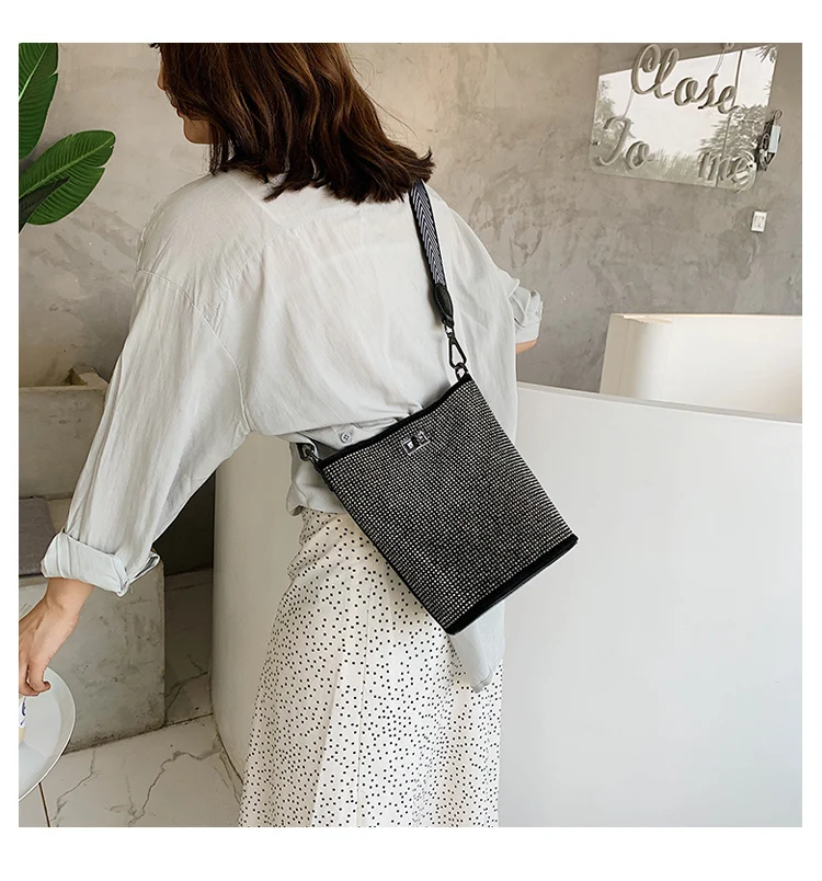 Bolsos Mujer ограниченная сумка-ведро из полиуретана и полиэстера Rismit Весна Лето Новая женская элегантная сумка с двойным ремешком с фосфором