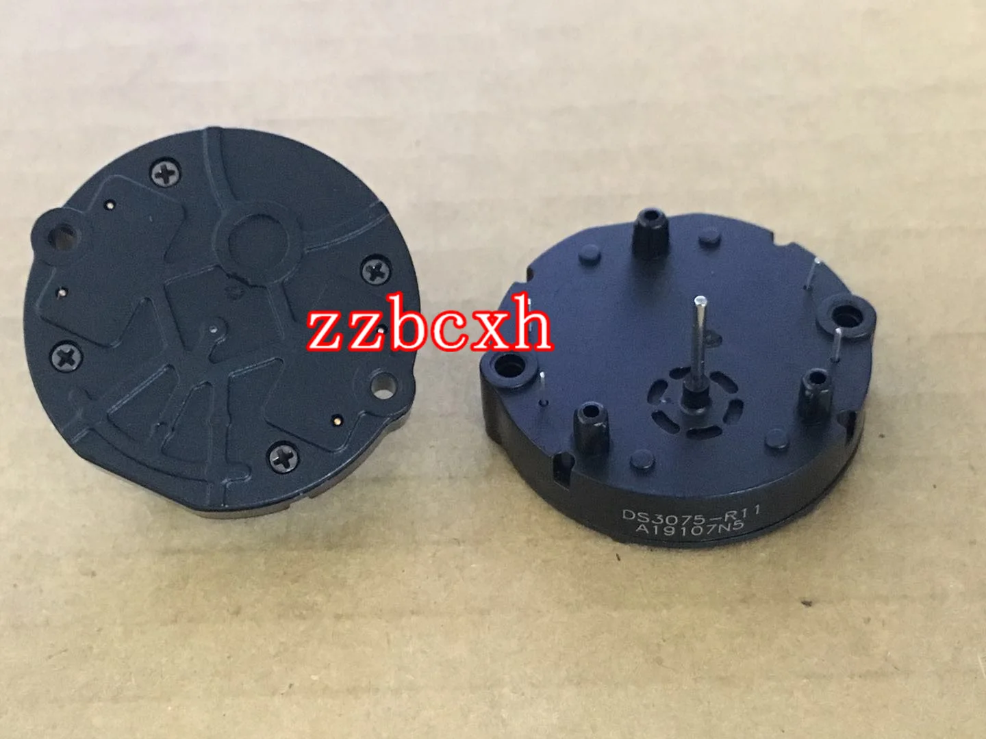 

2PCS/LOT New original In Stock DS3075-R11
