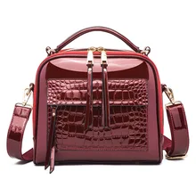 Womens Luxury Designer Elegant Leather Shoulder Bag Kawaii Fashion Casual Vintage Handbag Party Mini Allgator Crossbody 2021 New