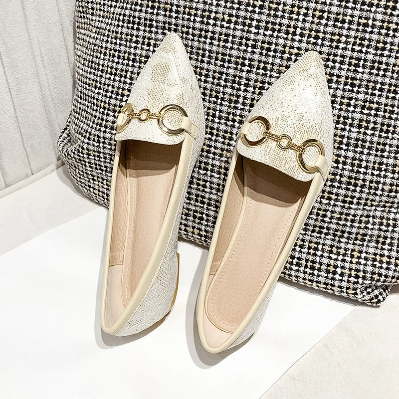 

Plus Size 2020 Spring Designer Shoes Woman Quality Leather Slip on Flats Shoes for Women Loafers Ladies Shoe Zapatos De Mujer