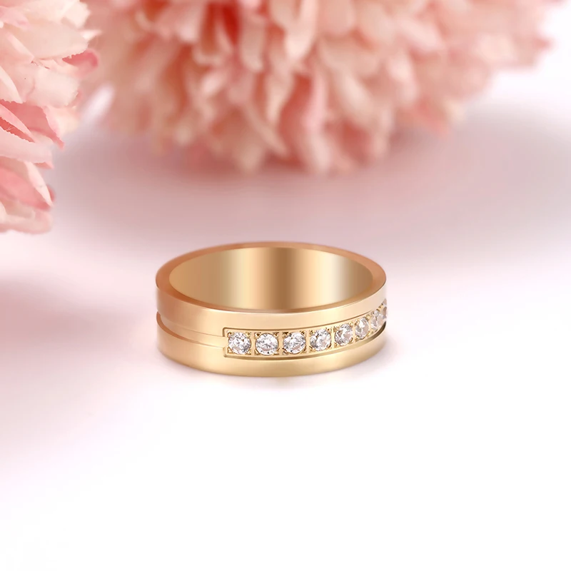 

Lucktune Simple French Women Ring Fashion Wedding Rings for Men Jewelry Accessories Stainless Steel Christmas Gift for Couple