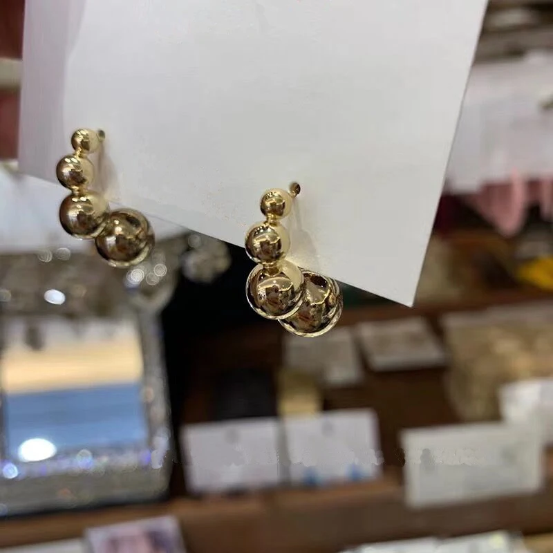 Металлические большие и маленькие серьги кольца с шариком из сплава круглые