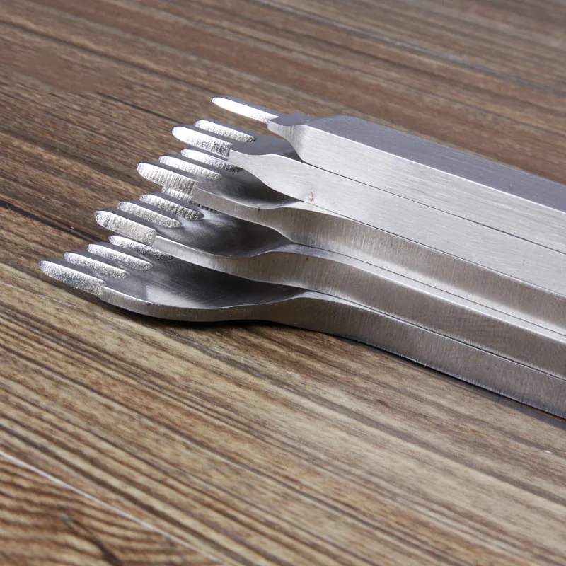 Ручной инструмент удар Gangling вырезать косой отверстие кожаный колет железа Шить