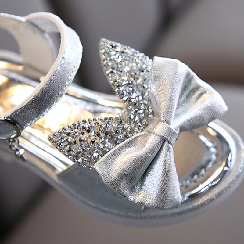 Сандалии с бантом для девочек новинка 2020 летняя детская обувь из искусственной