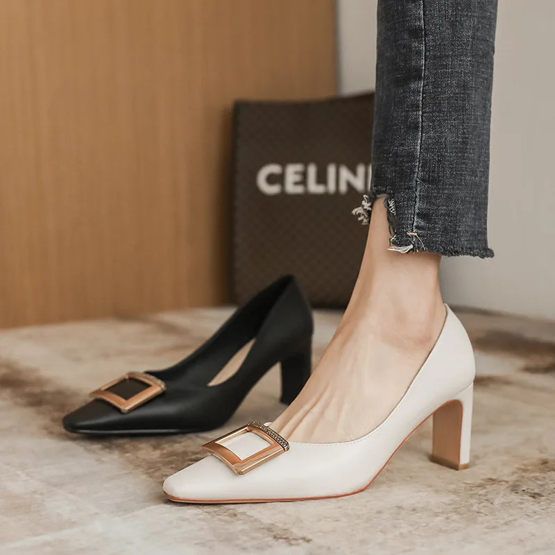 

2022 Spring New Thick Heel Shallow Mouth Fashion Sweet Commuting Temperament Square Head High Heel Single Shoes For Ladies