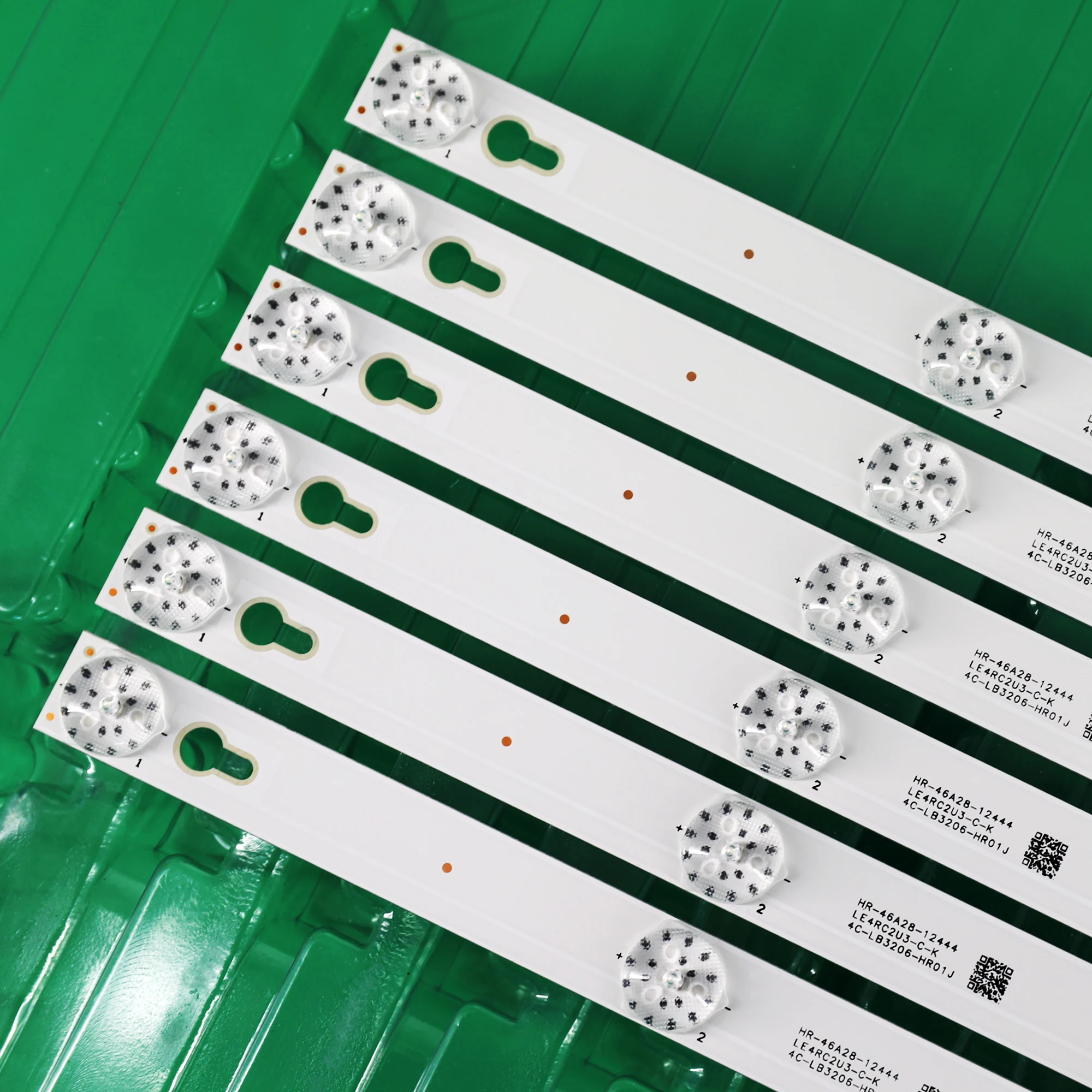 Новые 8 шт./компл. 6 светодиодный (6V) 560 мм Подсветка полосы для L32P1A 4C LB3206 HR03J HR01J 32D2900