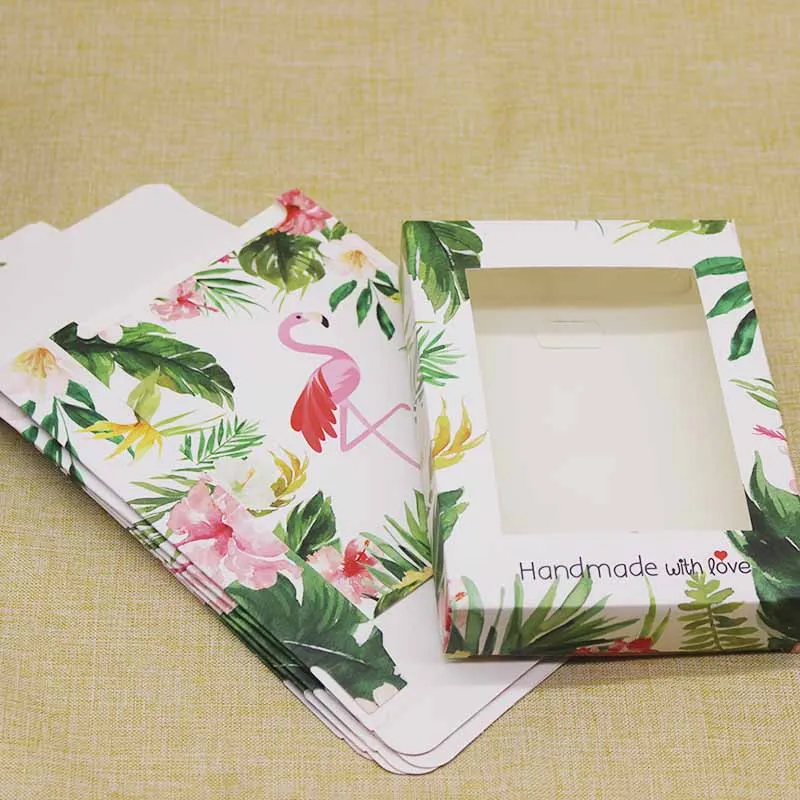 Винтажная коробка конфет из крафт-бумаги с цветочным узором и окном сделай сам