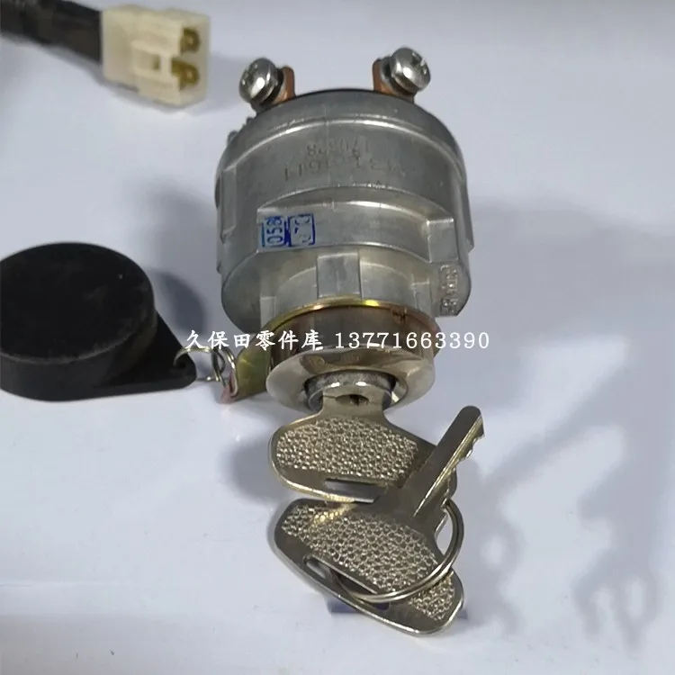 

Бесплатная доставка переключатель для KUBOTA 67800-55160 B20 B8200 B9200