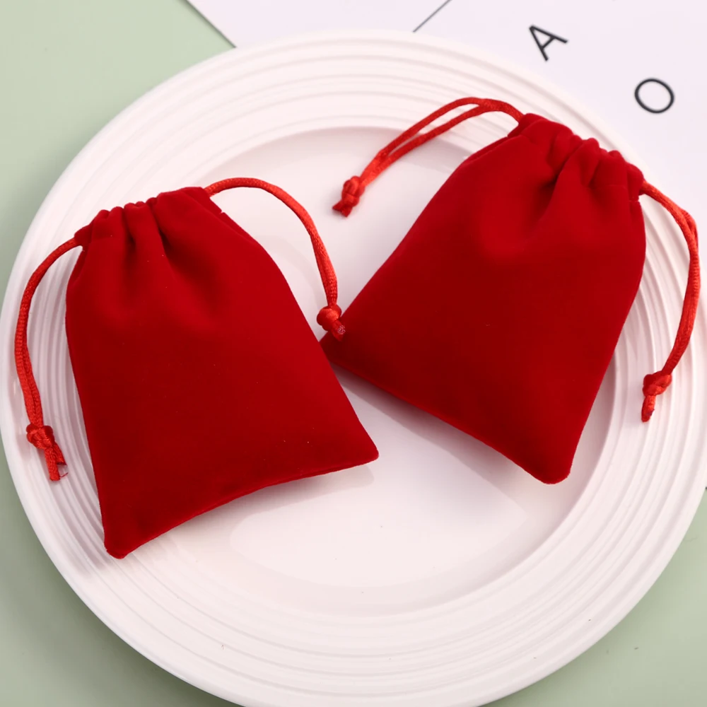 

50Pcs/Lot Red Velvet Drawstring Jewelry Bag Eyelashes Hair Makeup Custom Wedding Favor Gift Custom LOGO Packaging Pouches