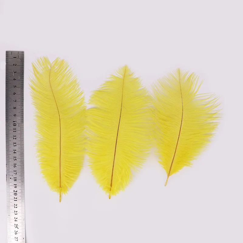 Страусиные перья 17 см для рукоделия Плюмаж кукол одевания свадебвечерние