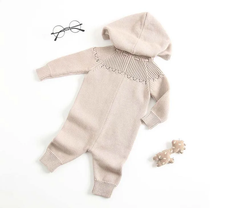 Трикотажный Однотонный свитер с капюшоном и длинным рукавом на