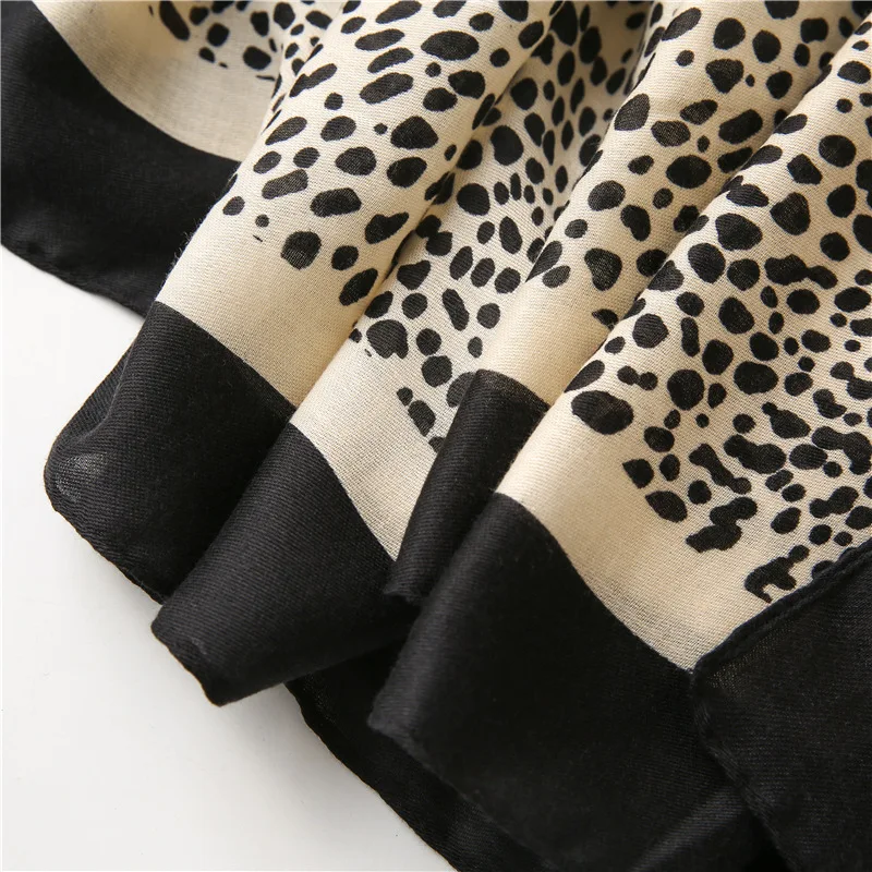 

2020 popular Sunscreen silk Scarves ethnic style Beach towel lady winter Cotton and Linen Scarf new seaside Leopard Print Shawls