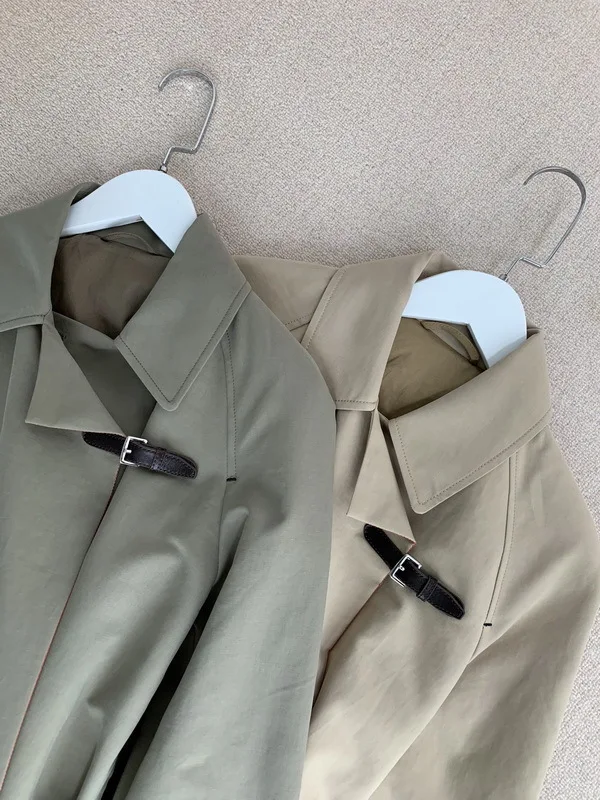 Яркая Классическая ветровка с изысканной текстурой из воловьей кожи Однотонный