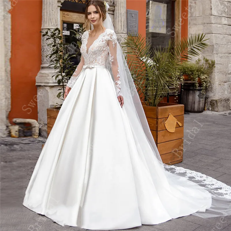 

Long Sleeves Wedding Dresses 2021 Satin V Neck Lace Appliques Vestido De Noiva Button Illusion A line Bridal Wedding Gowns