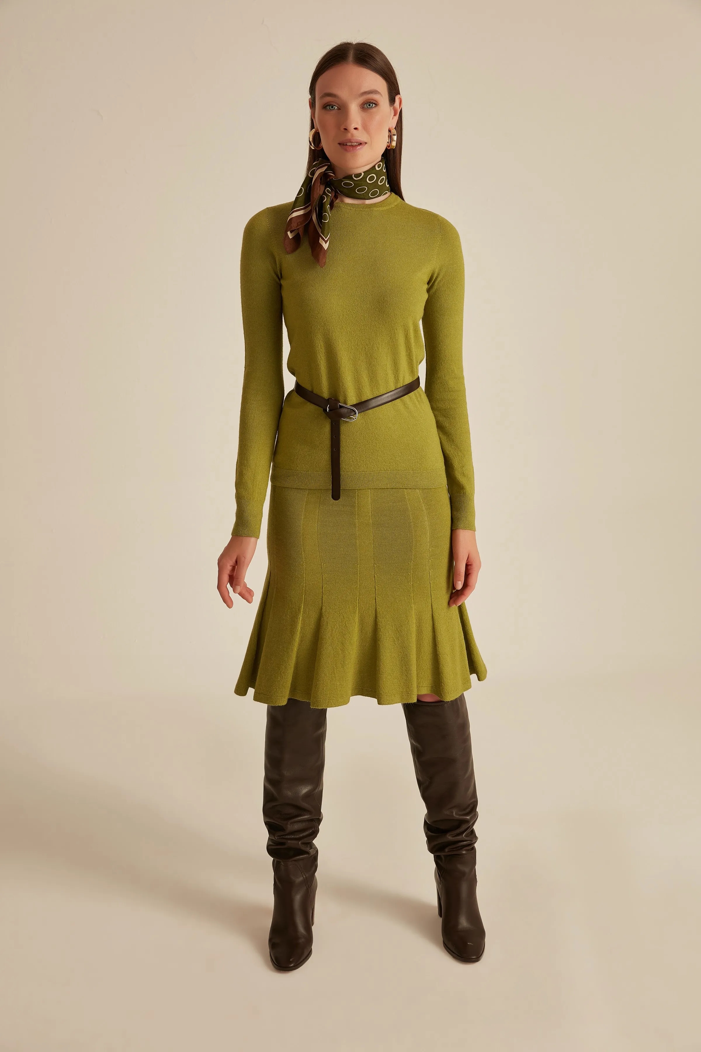 Женский трикотажный свитер с воротником для велосипеда-зеленый |