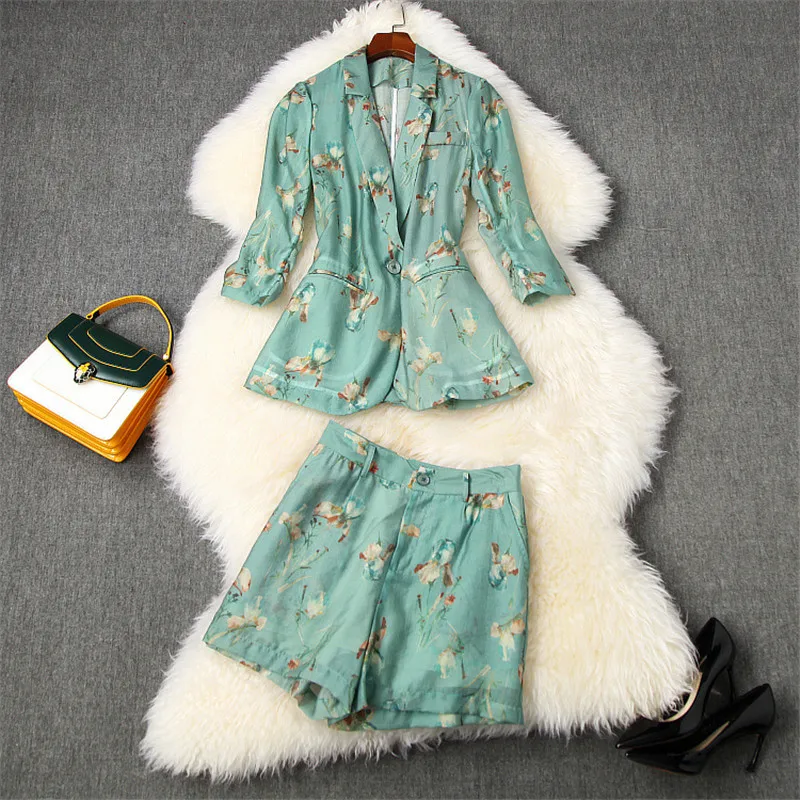

High Quality Designer Summer Suit Women Pants 2 Piece Set 2020 New Fashion Print One Button Blazer and Shorts Set Office Twinset