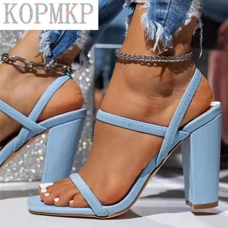 Сандалии женские с узкими ремешками модные пикантные босоножки из искусственной