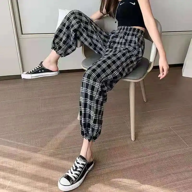 

Pants & Capris