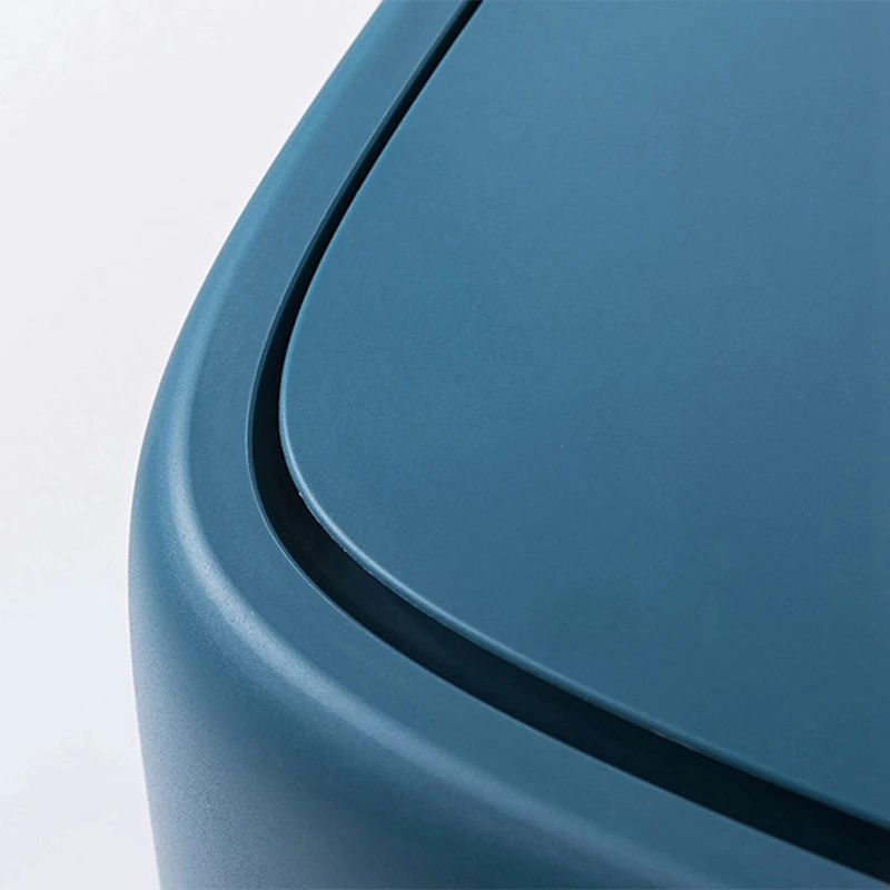 

1 Set Household Rice Storage Box with Lid Dark Blue & 1 Pcs Wooden 3D Wall Clock Children'S Room Decoration 12 Inch