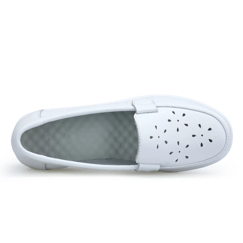 

Four seasons ladies pure black and white soft sole full sole cushion shoes women comfortable shoes