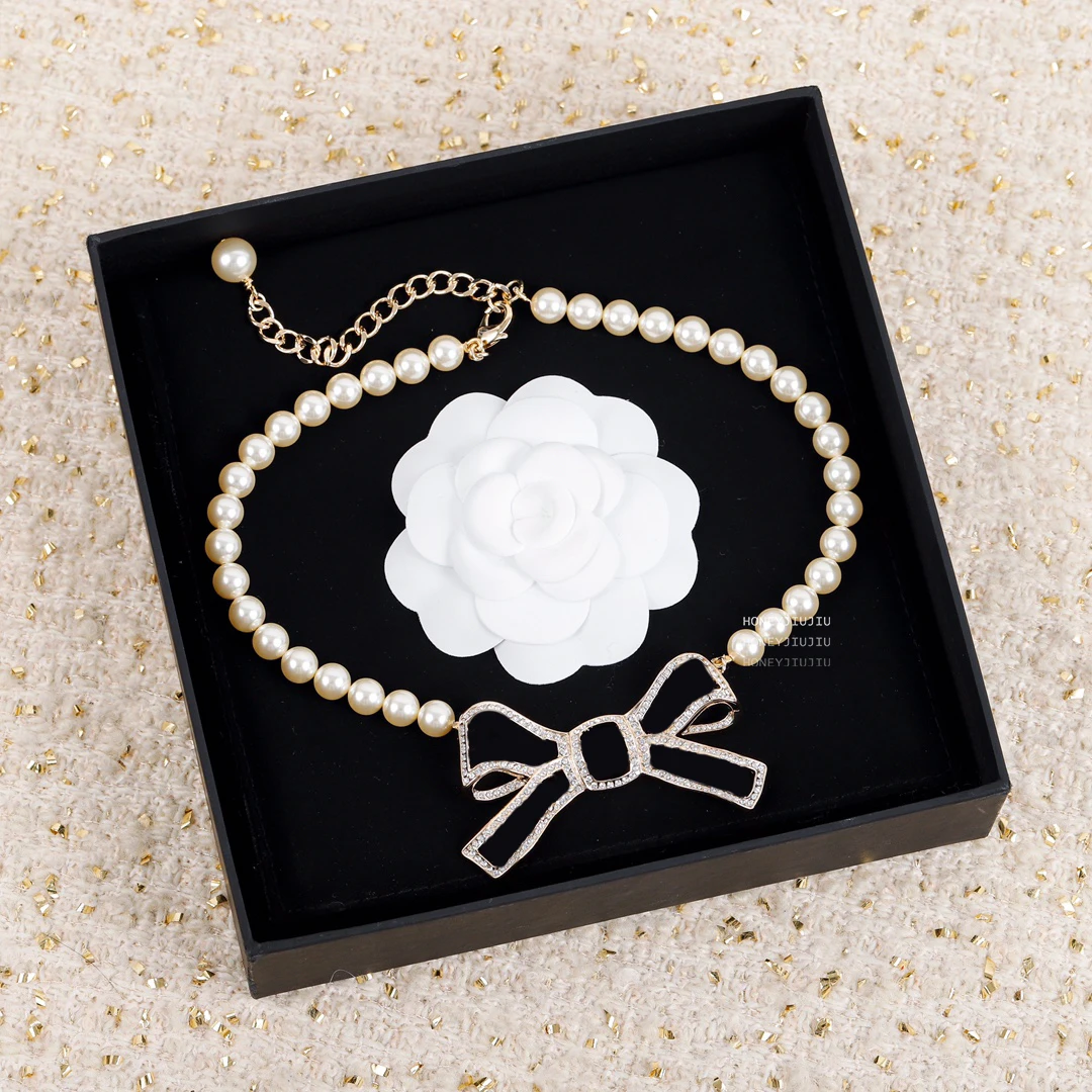 

Brand Designer Luxury Jewelry Top Quality Bow Pearl Crystal Necklace Japan Korea Women Girl Friend Fine Gift Trend Bijoux France