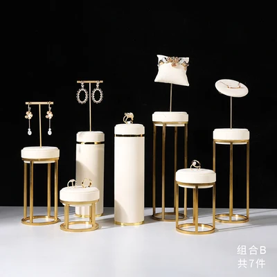 Высококачественный бархат с золотой металлической рамкой для ювелирных изделий