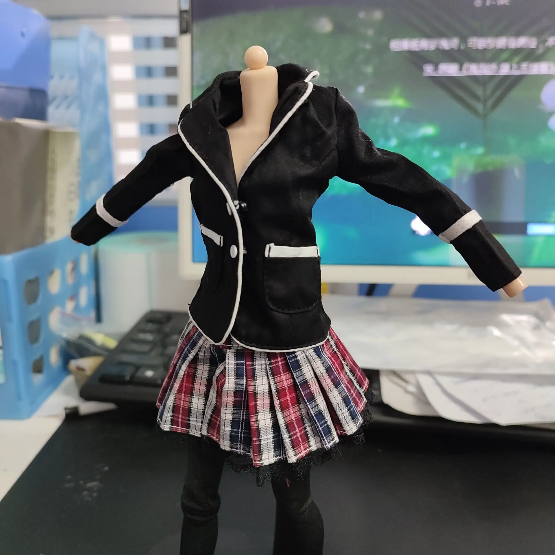 Экшн-фигурка ZY Toys в масштабе 15-30 масштаб 1/6 аксессуар женская школьная форма