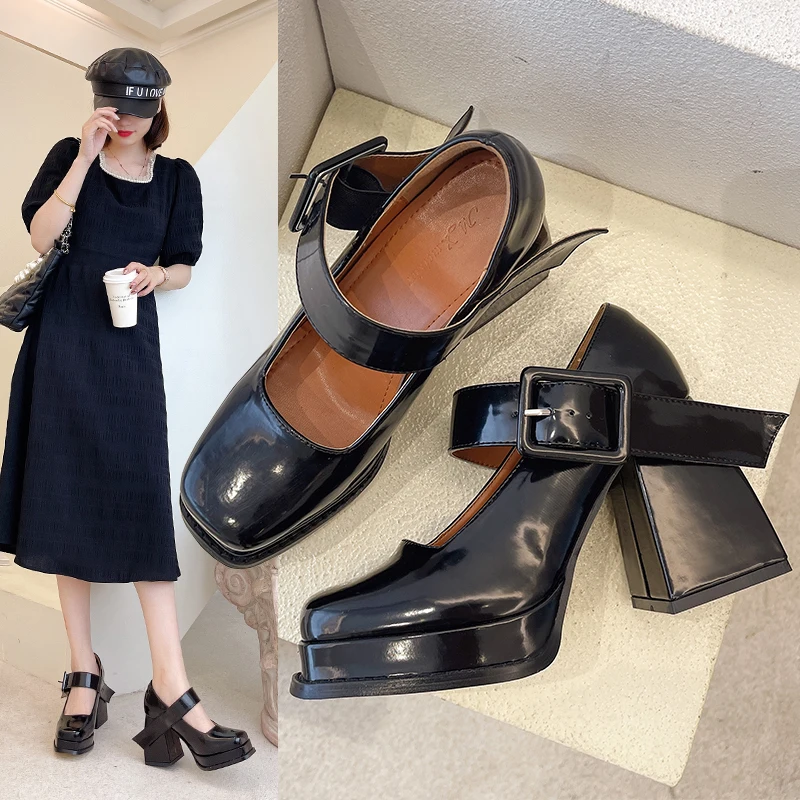 

2021 Women Mary Janes Shoes Square Toe Fashion Chunky Platform Heels Women Classics Retro Patent Leather Shoes Woman High Heels