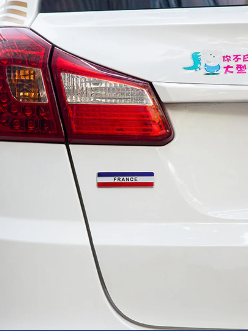 

High Quality Metal National Flag Sticker Car Fender Body Window Trunk Decoration Stickers US Russia Ukraine France Italy Korea