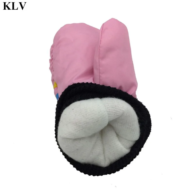 Варежки детские зимние Непродуваемые с геометрическим принтом | Детская одежда и