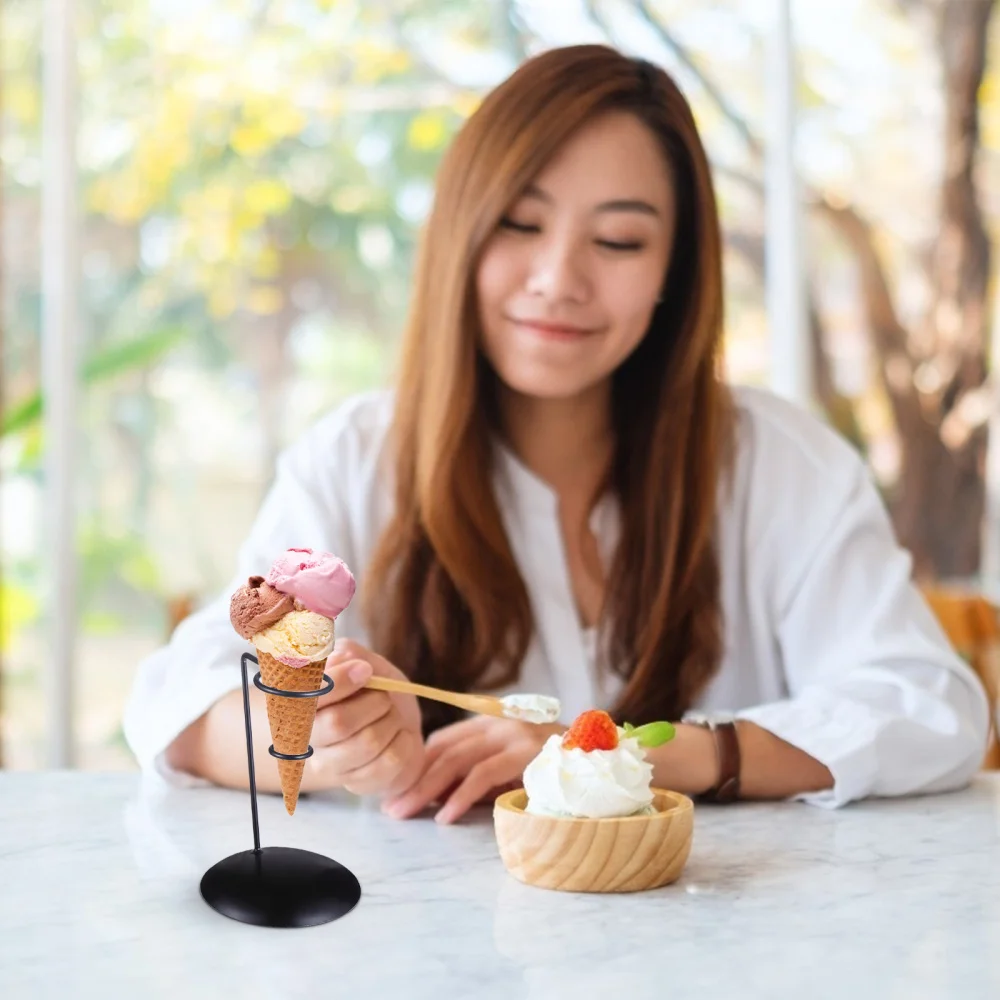 

1Pc Fashionable Ice Cream Support Creative Ice-cream Cone Display Stand