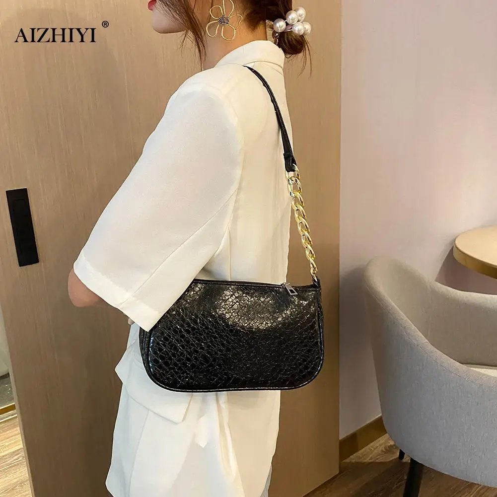 

PU Leather Pure Color Chain Tote Women Casual Shoulder Messenger Bags Purses Youth Ladies Simple Versatile Bag