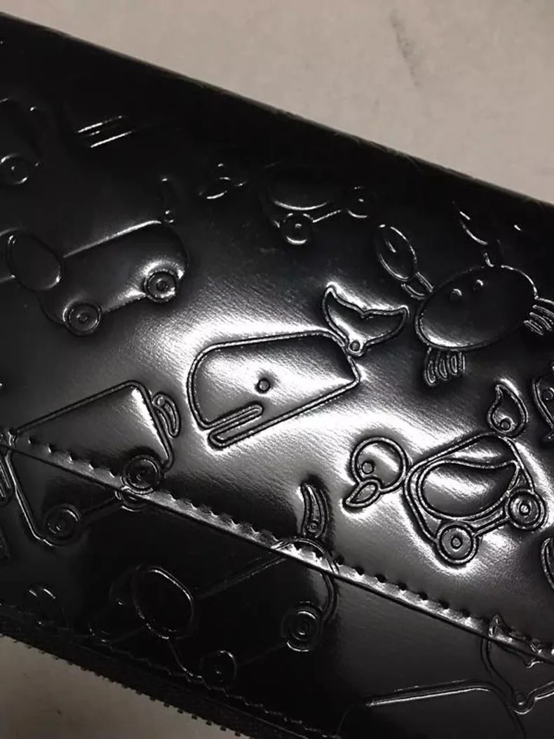 

TB Fashion 2021 Brand Genuine Leather Long Wallet Men Women Whale Crab Embossing Mobile Phone Casual Card Bag