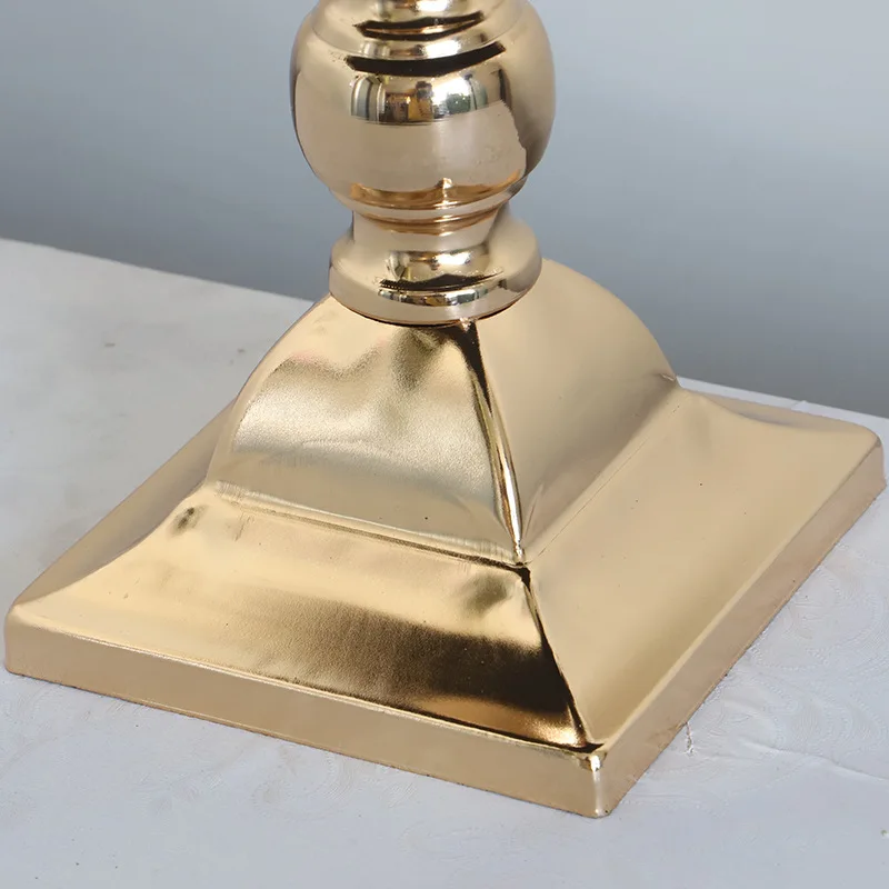

1Pcs Square Gold Color Mirror tray with crystal Wedding Cake Stand
