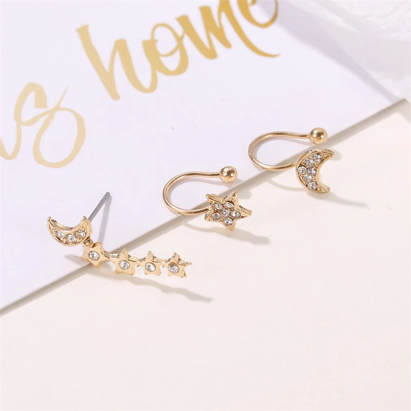 

3Pieces/Set Minimalist Ladies Ear Clip Star Month Earrings Buckle Metal Fake Perforated Punk Ear Clip No Hole Earrings
