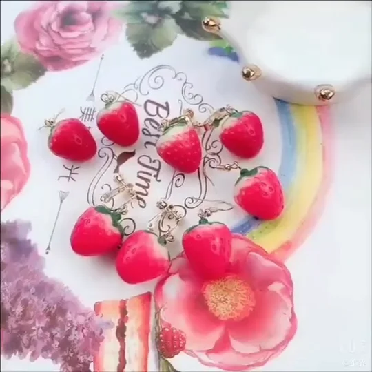 Корейские серьги ювелирные изделия имитация клубники на подарок девочке