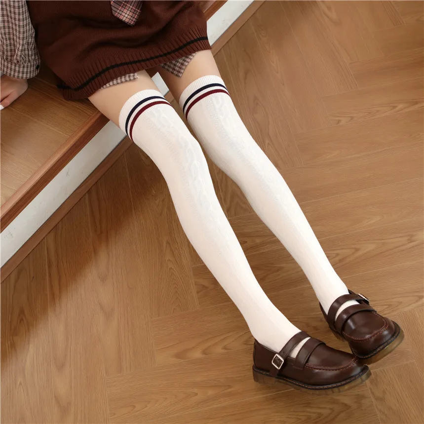 

Spring and autumn students' knee socks, cotton stockings, double-needle twist vertical stripes and two-bar Japanese high socks