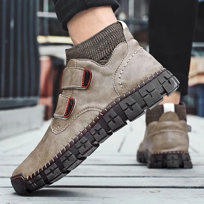 

British Style Men's Leather Casual Shoes 2020 Fashion Velcro Shoes Handmade Large Size Shoes Outdoor High Top Platform Sneakers
